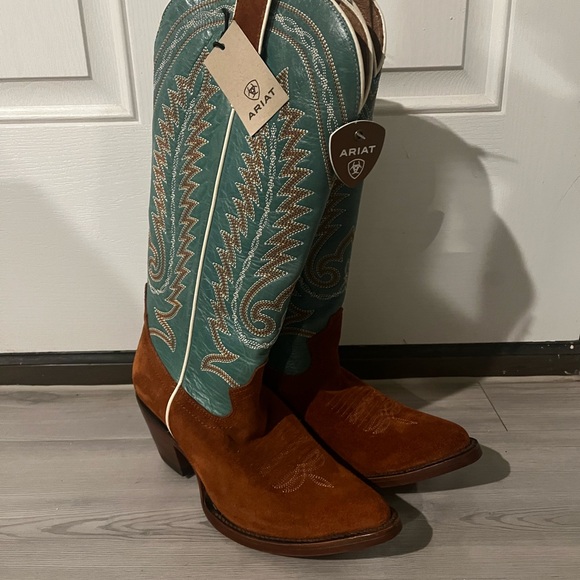 Ariat Teal and Tan Western Boots - Picture 3 of 8